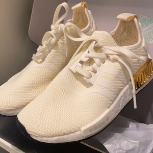 Adidas RMD cloudfoam off white /gold size 7